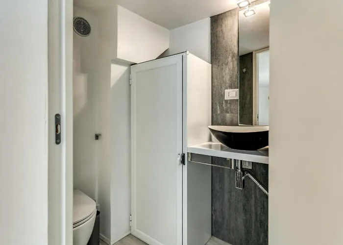 Elegant Loft Trastevere Apartment