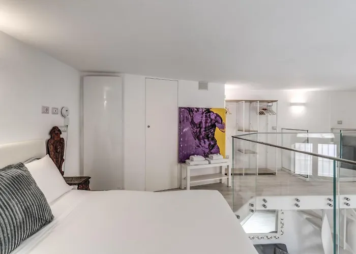 Elegant Loft Trastevere Apartment *